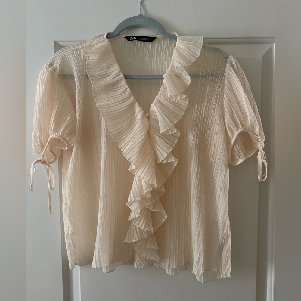 Zara Cream Pleated Ruffle V-Neck Blouse - Picture 1 of 8